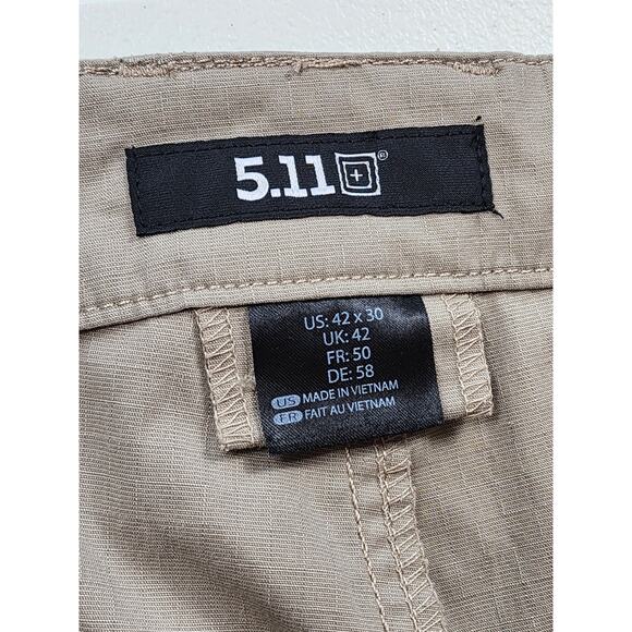 5.11 Tactical Pants Mens 42x30 Cargo Khaki Ripstop Utility Work Outdoor Hiking - Picture 3 of 15